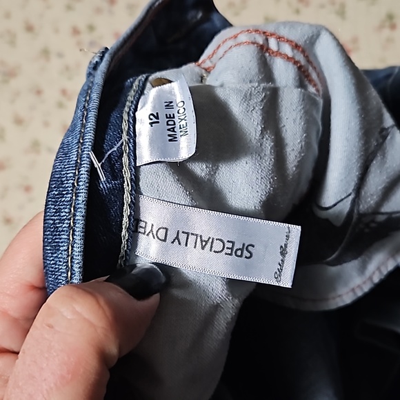 Eddie Bauer jeans - Picture 5 of 6